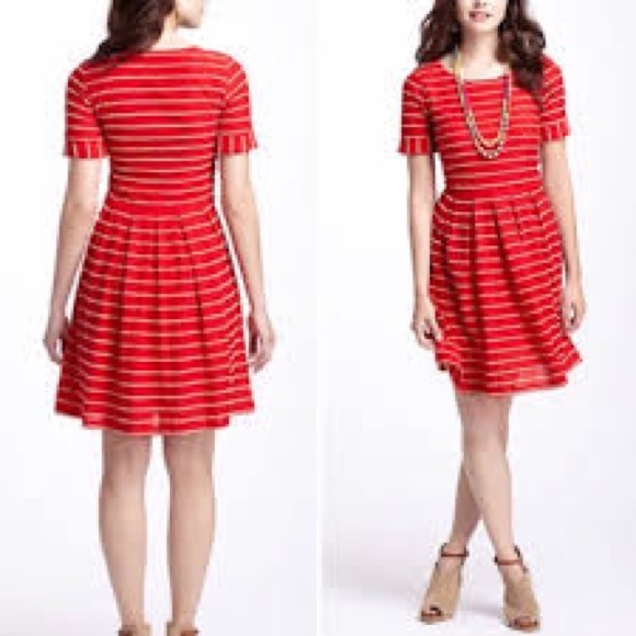 Anthropologie Dresses & Skirts - Bordeaux Anthropologie Scalloped Stripes Dress